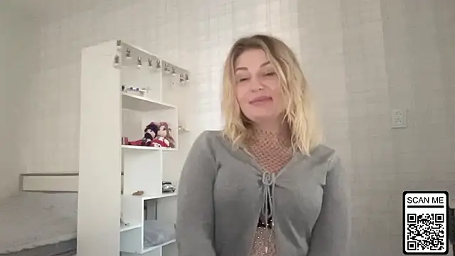 Blondie_xoxoxo's Live XXX Chat