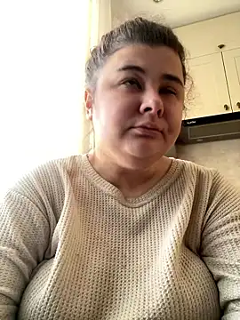 AliceCurlyXn Live XXX chat