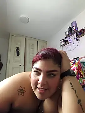 kendra_lil_evill: διαδικτυακό σόου στην κάμερα