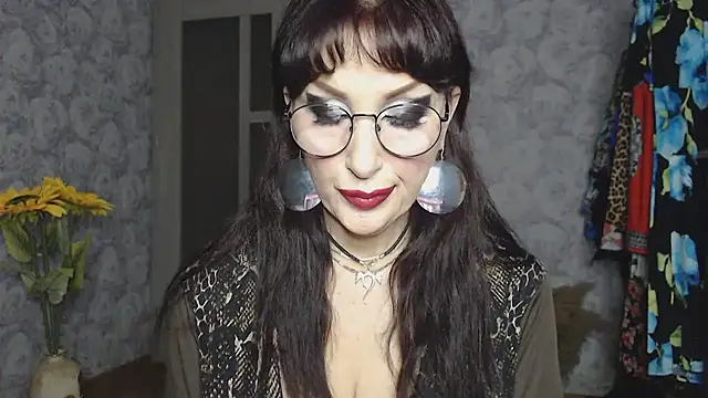 Aziza1 即時 XXX 聊天