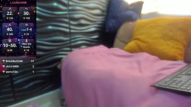 Pocahontas_d: απευθείας συνομιλία ΧΧΧ