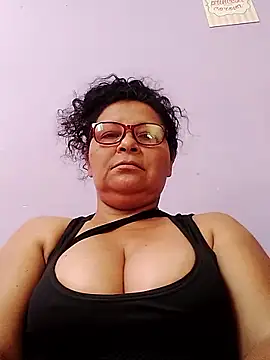 แชท XXX สดของ Amarantha25