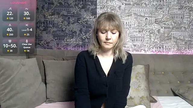 mandy_foxxx Adlı Modelin Canlı XXX Sohbeti