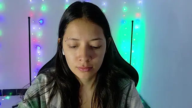 Sarasavage: онлайн-секс-чат