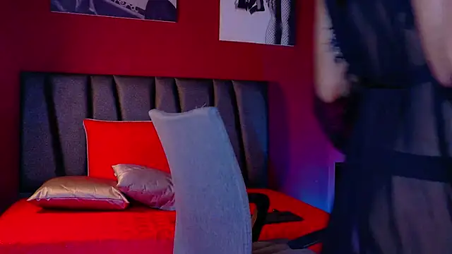 Mia_Cullen Live XXX-chat