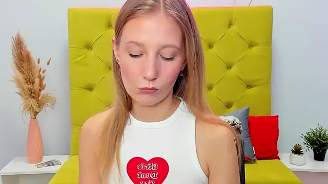 LolaWilsonsのライブXXXチャット