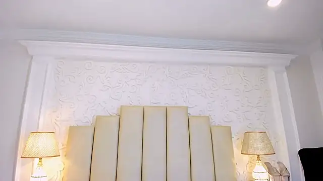 IvannaClaire's Live XXX Chat