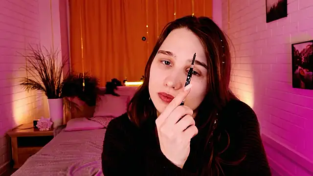 TessaMill Adlı Modelin Canlı XXX Sohbeti