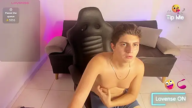 atilaepic's Live XXX Chat