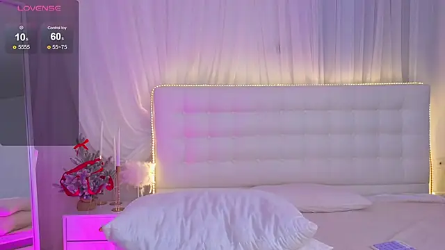 Chat XXX ao vivo de Monica_Leen