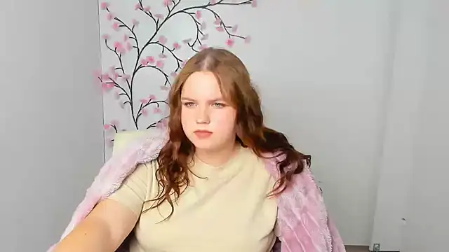 Онлайн чат XXX Kitty_Mia_Kitty