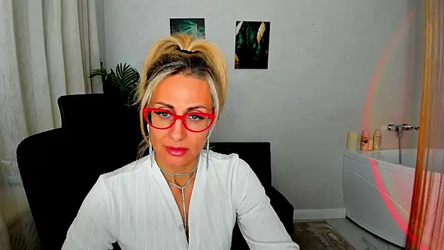 MuseOfStage Live XXX-chat