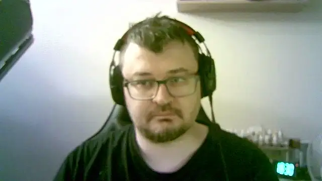 Živý XXX chat SirAbuser