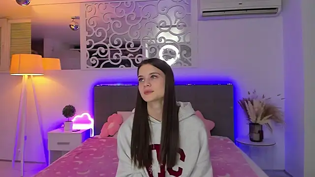 Chat XXX en directo de LuisaClover