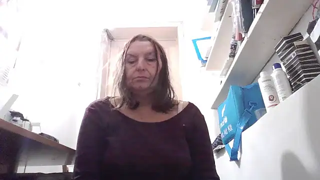 AnnaLive570's Live XXX Chat