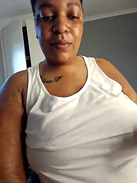 Kinkyphatass' Live XXX Chat