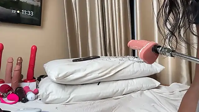 AudreySpanksFuck-'s Live XXX Chat