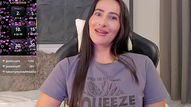 SaraGomez1's Live XXX Chat