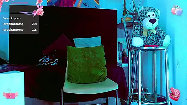 HannibalLester Chat XXX in diretta