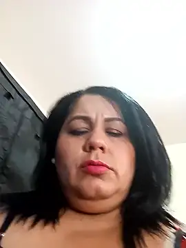 polemilf's Live XXX Chat