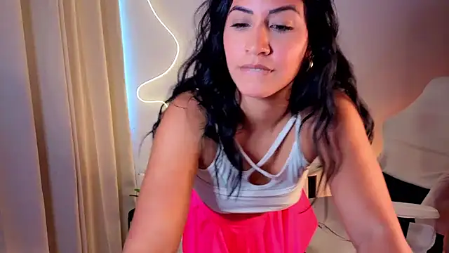 Онлайн чат XXX chloebum_