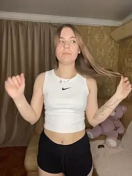 Chatroom XXX en direct de MargoXoki