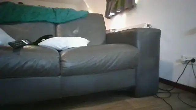 toyxltester Adlı Modelin Canlı XXX Sohbeti