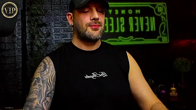 LexHardy's Live XXX Chat