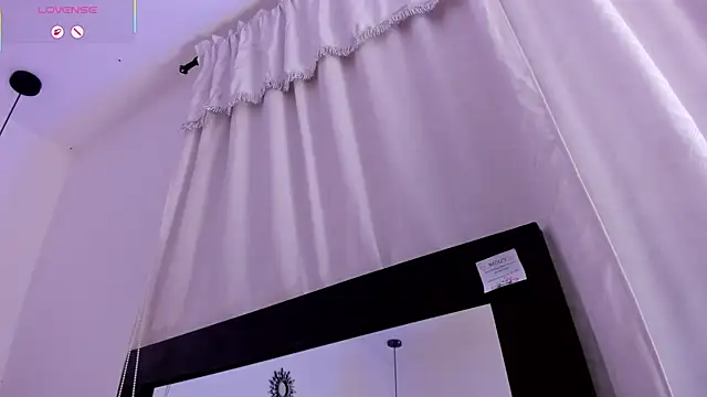 CeliWoods Live XXX-chat