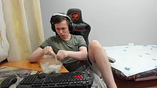 iliaskrislove's Live XXX Chat