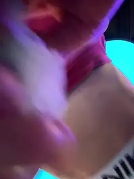 F3ckd0lllucy: απευθείας συνομιλία ΧΧΧ