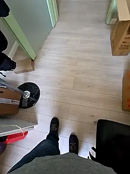 Andrew1900529のウェブカメラショー