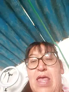 clarita_01 Live XXX-chat