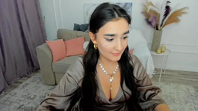 Chatroom XXX en direct de GoldenHeart_1