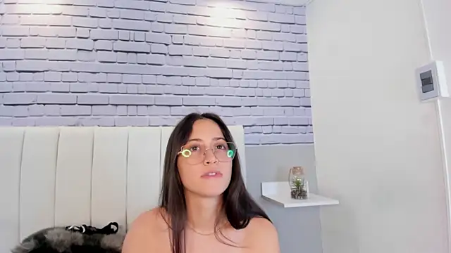 SophieeMoore: онлайн-секс-чат