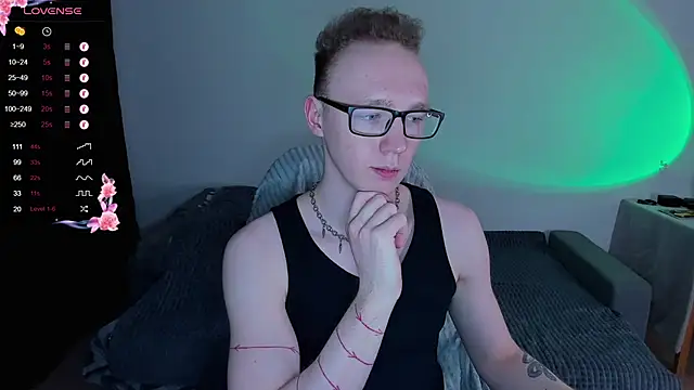 Alex_silent's Live XXX Chat