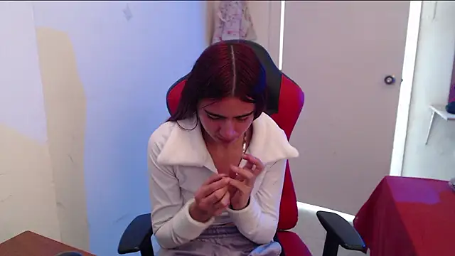 XXX chat uživo modela Maximesex