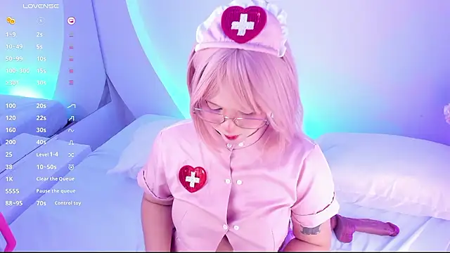 Chat XXX en directo de NanaOsaky