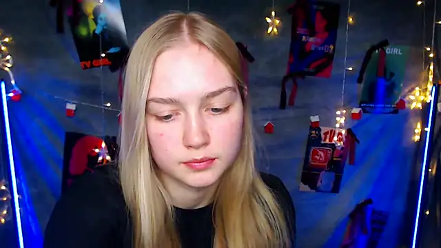 MademoiselleCl's Live XXX Chat