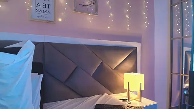 lilly_rohan 라이브 XXX 채팅