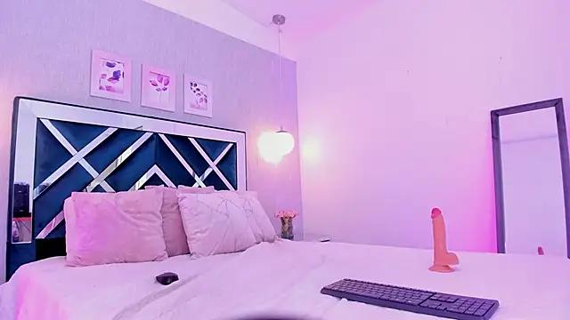 Chatroom XXX en direct de meloody7