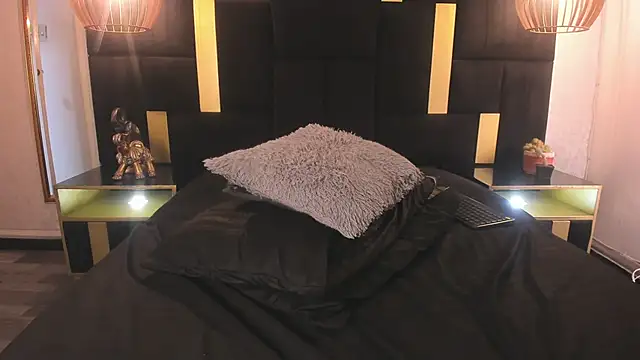 Lucio__Fox Live XXX Chat