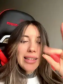 Chat +18 de saphirafox ao vivo