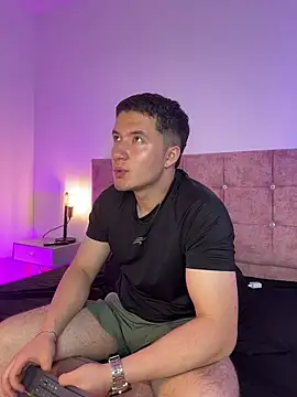 Alexander_Connor Adlı Modelin Canlı XXX Sohbeti