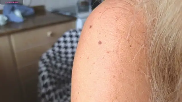 Lunamix ওয়েবক্যাম শো