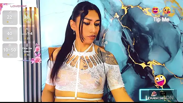 khiara_moretti's Live XXX Chat