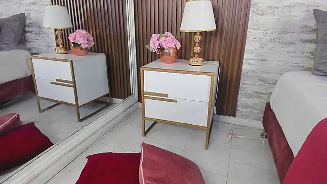 AndreaPink2024 Live XXX-Chat