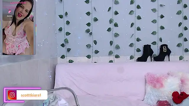 kiara_scottt Live XXX-Chat