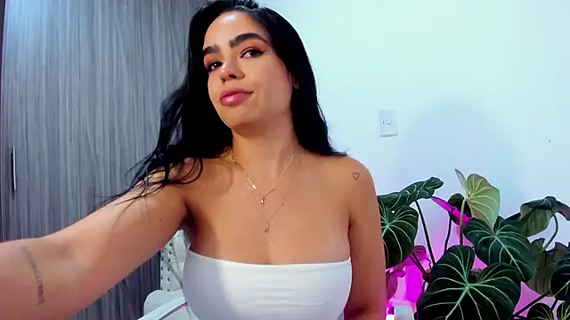 Sara_Leblanc Live XXX-Chat