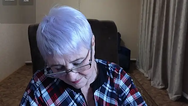 Sandra_Snowflake's Live XXX Chat